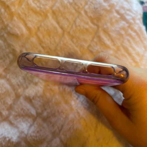 iPhone 11 case - Picture 4 of 4